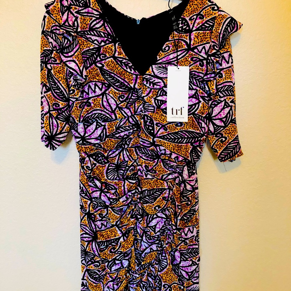 Zara beautiful draped dress. NWT! Size S. Length 35in
